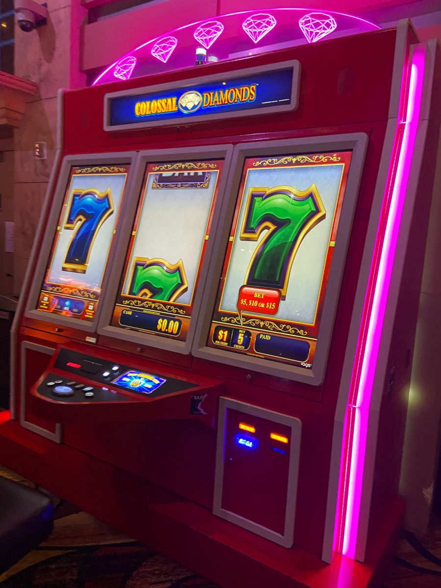 Bet88 Casino کیسینو میں سلاٹ کھیلنا شروع کریں۔